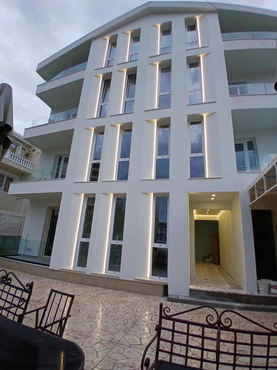 Hotel Noel Vlore Luaran gambar