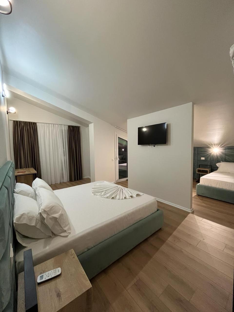 Hotel Noel Vlore Luaran gambar